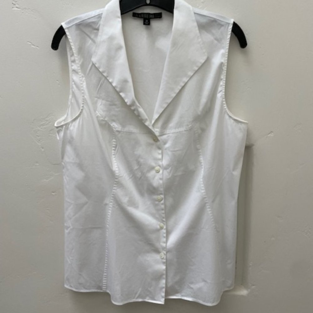 Lafayette 148 New York crisp white sleeveless top Size 14